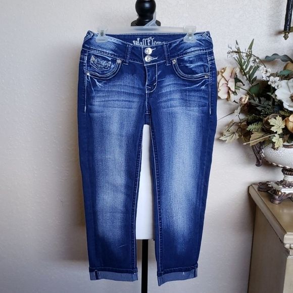 Wallflower Jeans Wallflower Embroideredpockets Capri Jeans Poshmark